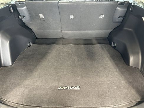 Used 2024 Toyota RAV4 XLE w/ Convenience Package AWD/4WD image 32