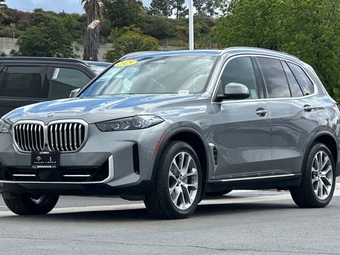 Used 2025 BMW X5 xDrive40i AWD/4WD image 7