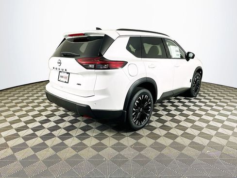 New 2026 Nissan Rogue SV AWD/4WD image 10