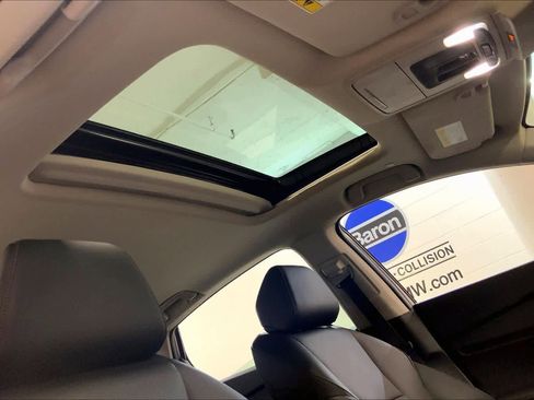 Used 2023 Honda Accord Touring image 13