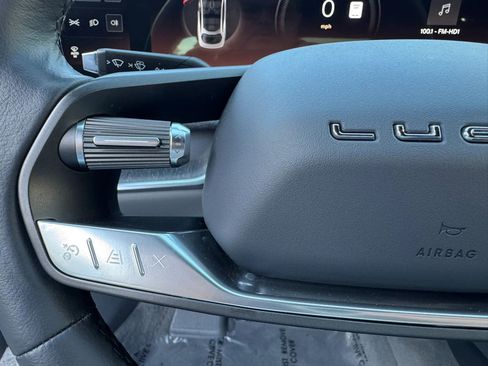 Used 2023 Lucid Air Pure AWD/4WD image 32