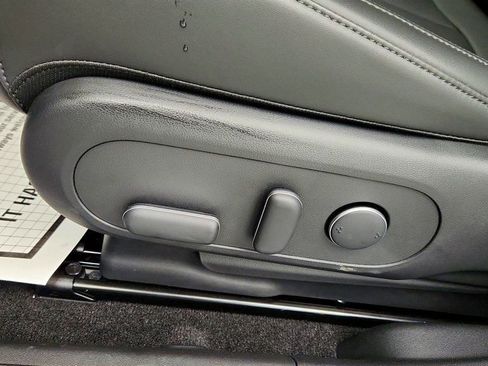 Used 2025 Hyundai Ioniq 5 SEL image 11