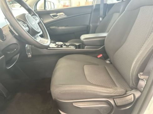 Certified 2023 Kia Sportage LX AWD/4WD image 15