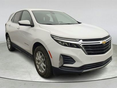 Used 2022 Chevrolet Equinox LT w/ Driver Convenience Package