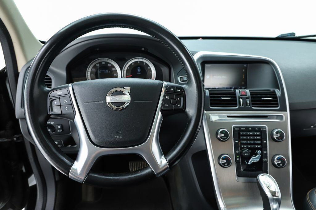 Used 2013 Volvo XC60 T6 AWD/4WD image 57