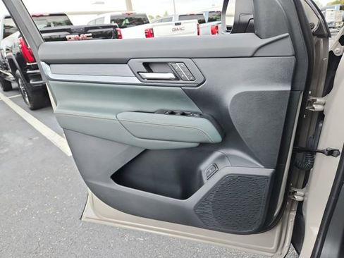 New 2026 GMC Terrain AT4 w/ Convenience Package III image 19