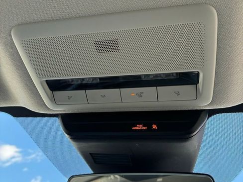 Used 2021 MAZDA CX-30 FWD 2.5 S w/ Select Package image 36