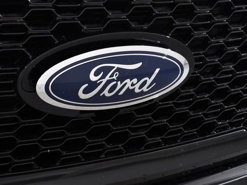 Used 2020 Ford F150 XLT w/ Equipment Group 302A Luxury AWD/4WD image 20