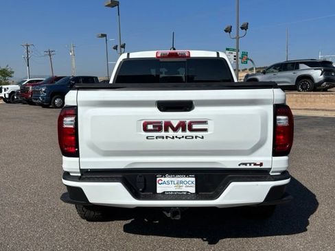 Used 2024 GMC Canyon AT4 AWD/4WD image 4