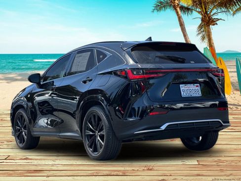 Used 2025 Lexus NX 450h+ F Sport AWD/4WD image 4