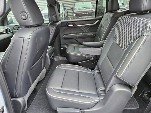 New 2026 GMC Acadia Denali w/ Super Cruise Package image 15