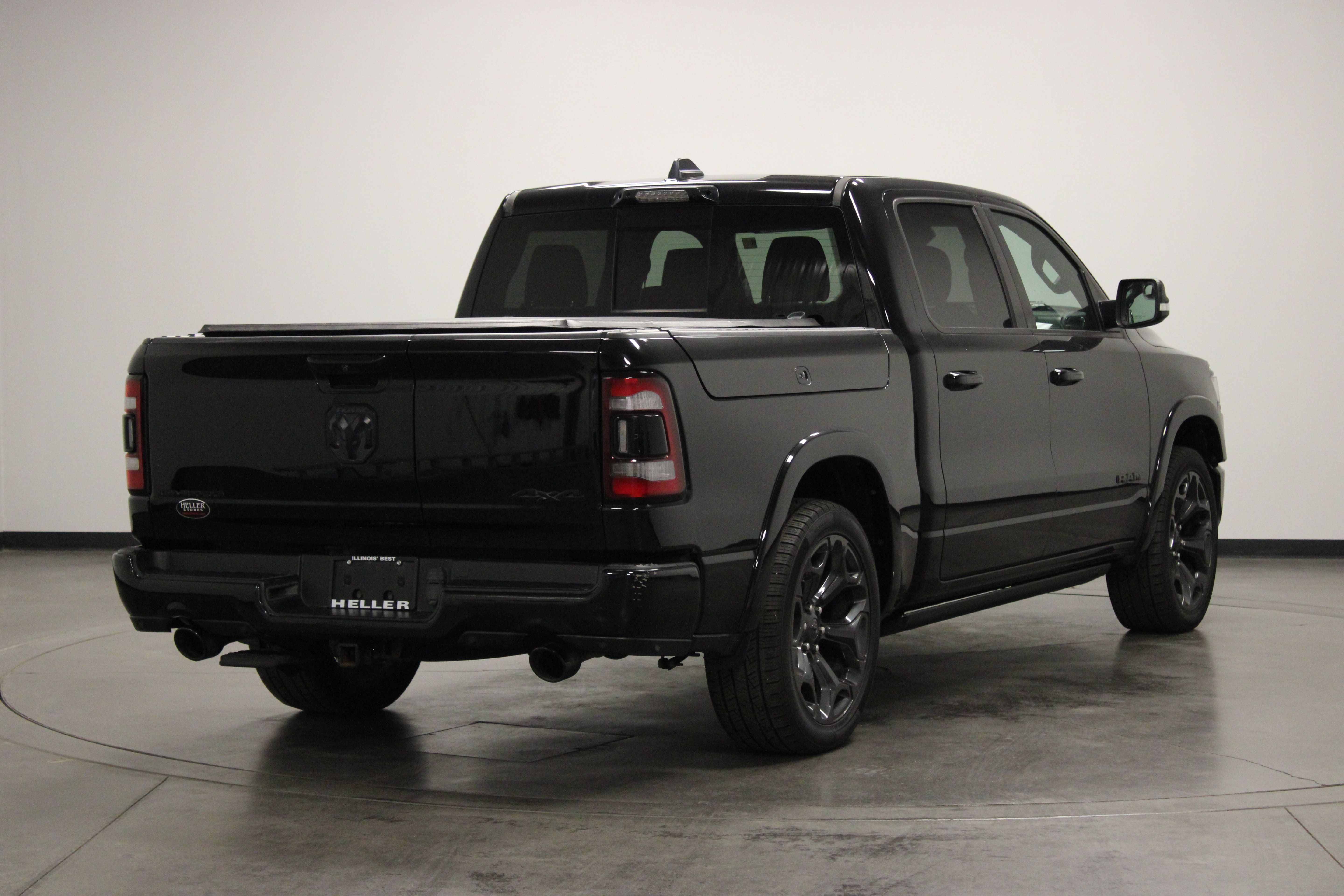 Used 2022 RAM 1500 Limited AWD/4WD image 8