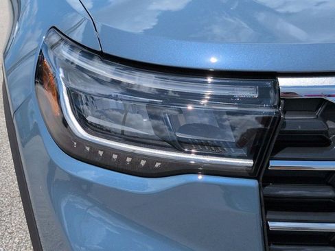 New 2026 Ford Explorer Active w/ Active Comfort Package RWD image 10