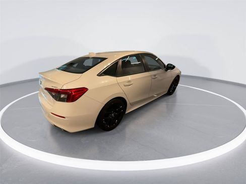 Used 2023 Honda Civic Sport image 7