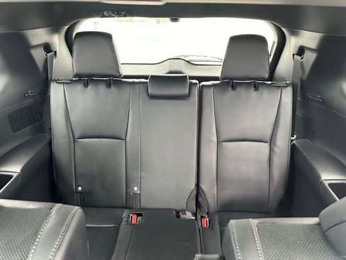 Used 2026 Toyota Grand Highlander AWD Hybrid image 33