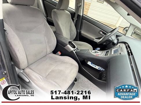 Used 2014 Toyota Prius Two FWD image 21