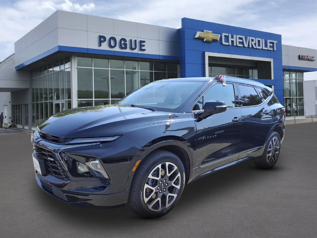 Used 2025 Chevrolet Blazer RS FWD image 4