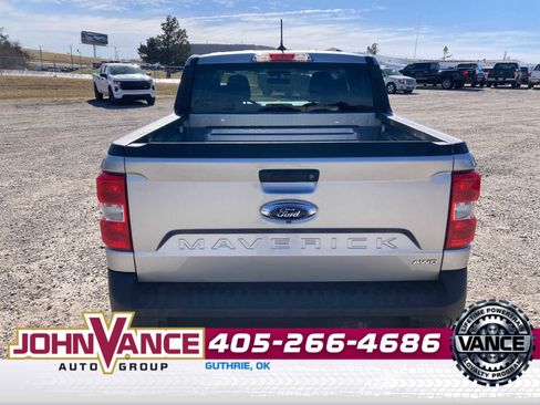 Used 2022 Ford Maverick XLT w/ Equipment Group 300A Standard image 7