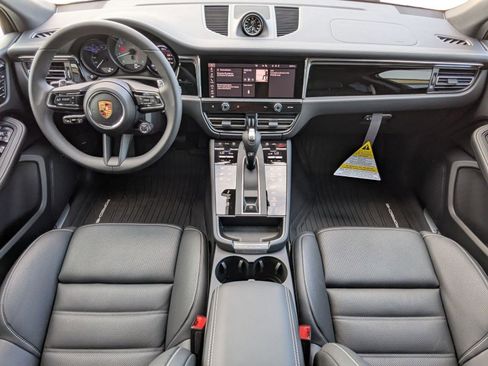 New 2026 Porsche Macan S image 22