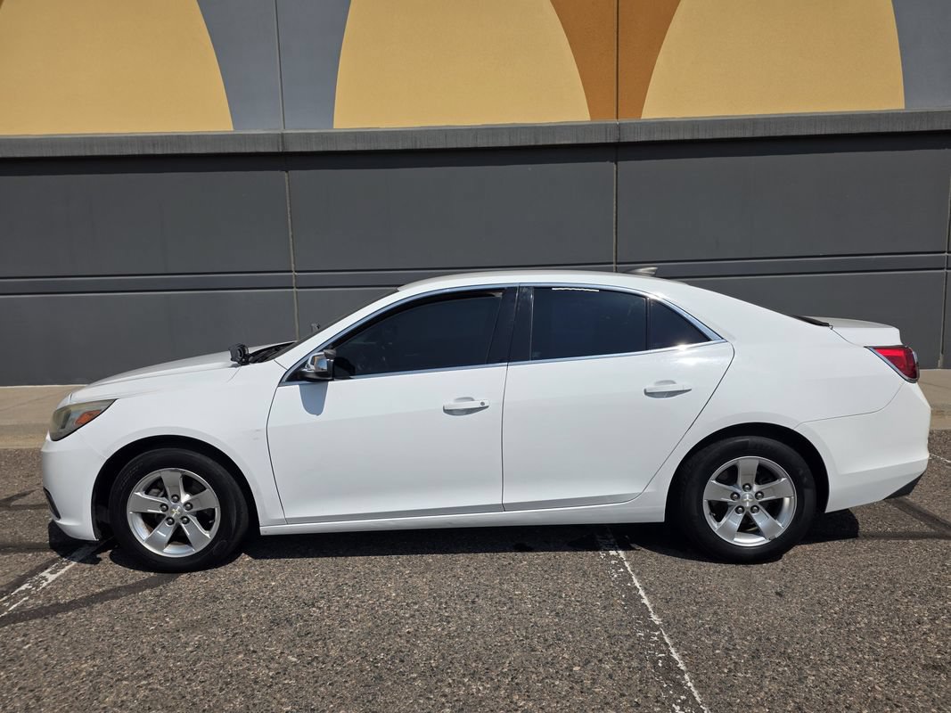 Used 2015 Chevrolet Malibu LS FWD image 2
