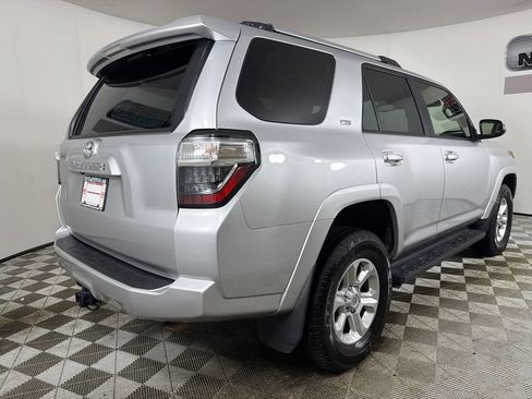 Used 2024 Toyota 4Runner SR5 Premium AWD/4WD image 4