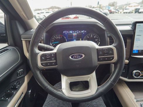 Used 2024 Ford Expedition Max Limited AWD/4WD image 28