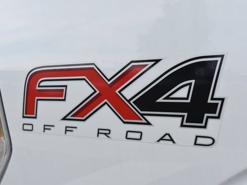 Used 2014 Ford F150 FX4 w/ Equipment Group 402A Luxury AWD/4WD image 14