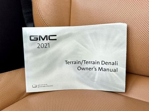 Used 2021 GMC Terrain SLT w/ Infotainment Package II AWD/4WD image 39