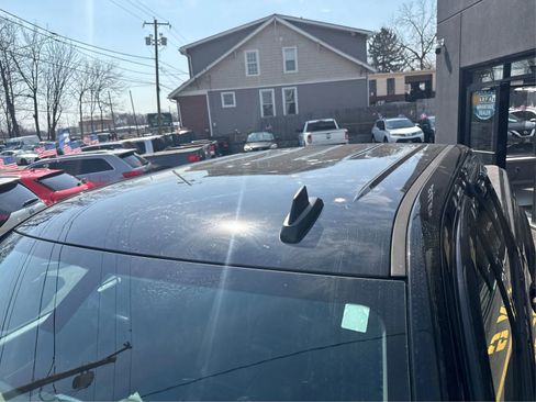 Used 2018 Chevrolet Silverado 1500 LT w/ All Star Edition image 10