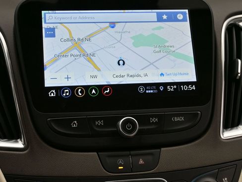 Used 2024 Chevrolet Malibu LT image 15