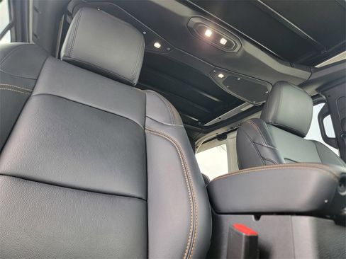 New 2024 Jeep Wrangler Sahara w/ Technology Group image 14