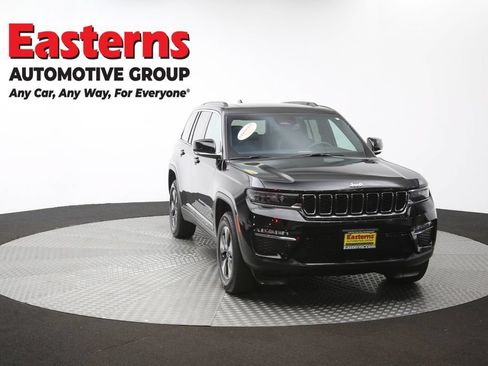 Used 2024 Jeep Grand Cherokee Limited 4xe AWD/4WD image 55