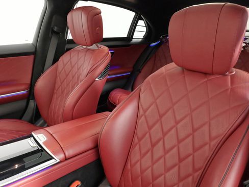 Used 2022 Mercedes-Benz S 500 4MATIC image 37