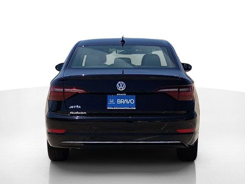 Used 2021 Volkswagen Jetta S w/ Driver Assistance Package FWD image 8