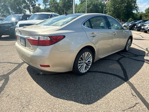 Used 2014 Lexus ES 350 FWD image 5