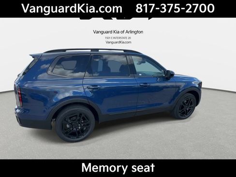 Certified 2025 Kia Telluride SX Prestige X-Line AWD/4WD image 9
