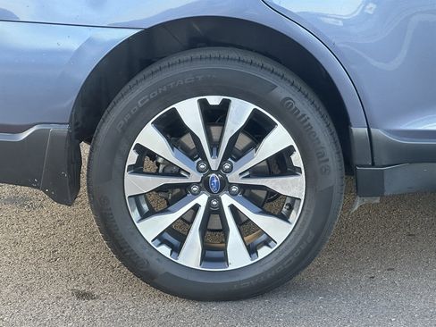 Used 2015 Subaru Outback 3.6R Limited image 22