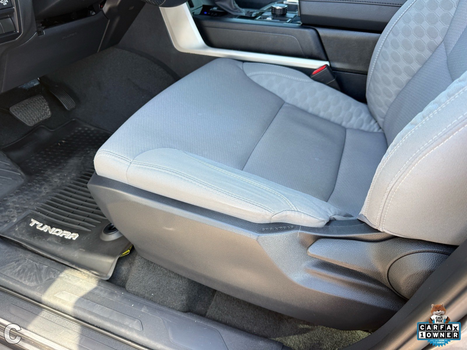 Used 2023 Toyota Tundra SR5 w/ SR5 Convenience Package AWD/4WD image 13