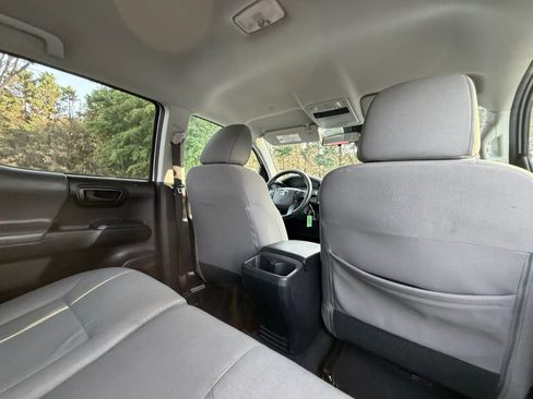 Used 2019 Toyota Tacoma SR w/ SR Convenience Package RWD image 20