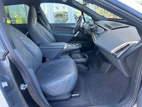 Certified 2024 BMW iX xDrive50 w/ Premium Package AWD/4WD image 19