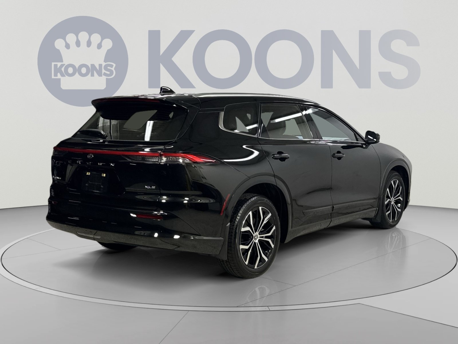 Used 2025 Toyota Crown Signia AWD/4WD image 20