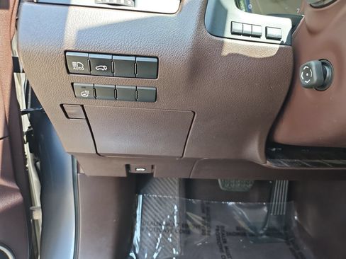 Used 2018 Lexus RX 350 FWD w/ Premium Package image 23