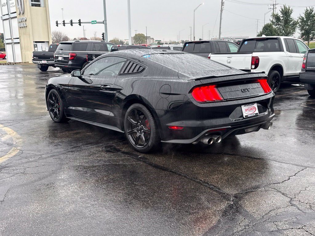 Used 2018 Ford Mustang GT Premium w/ Black Accent Package RWD image 9