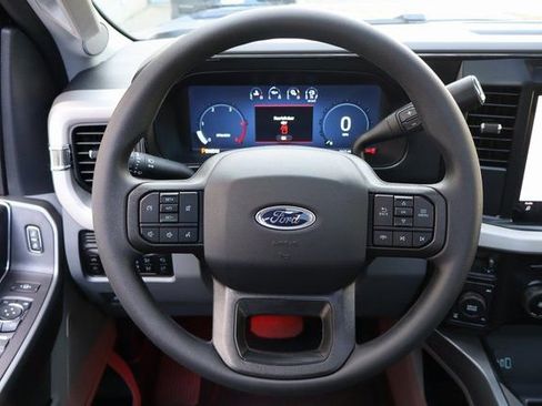 New 2026 Ford F250 XLT w/ XLT Premium Package AWD/4WD image 25