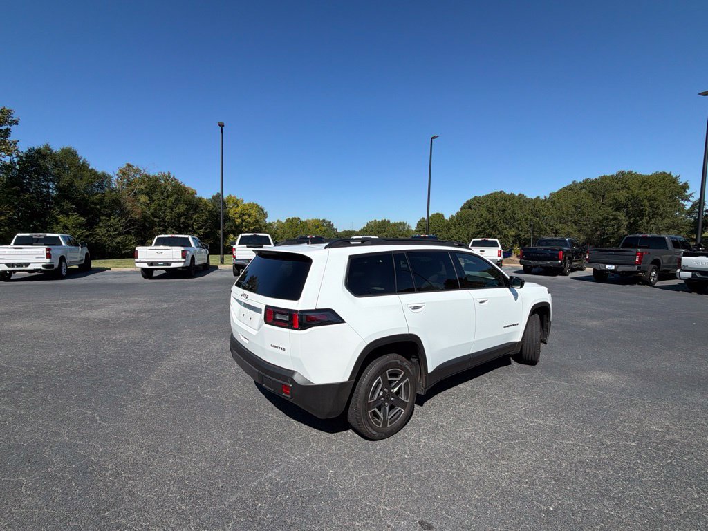 Used 2026 Jeep Cherokee Limited AWD/4WD image 23