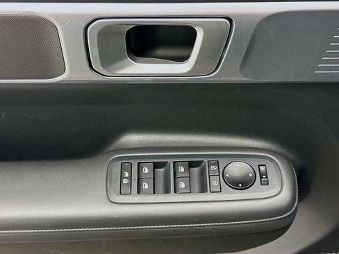 Used 2024 Hyundai Santa Fe SEL AWD/4WD image 15
