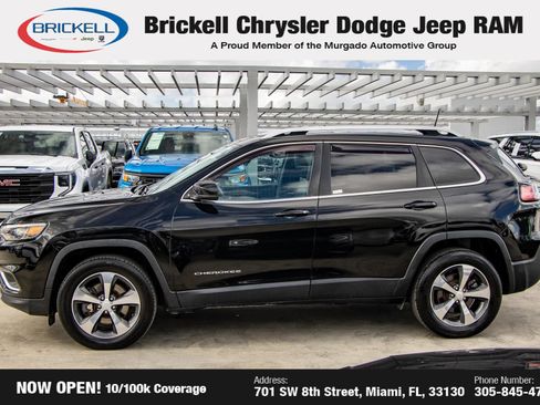 Used 2019 Jeep Cherokee Limited image 8