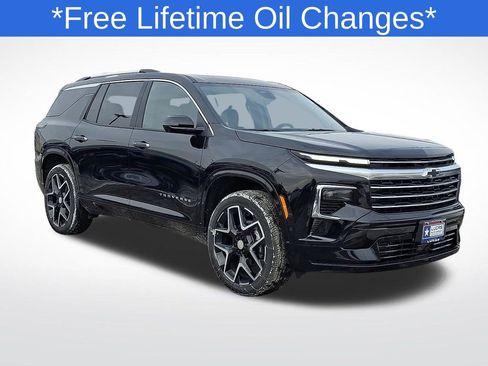 New 2026 Chevrolet Traverse High Country w/ LPO, Floor Liner Package AWD/4WD image 1