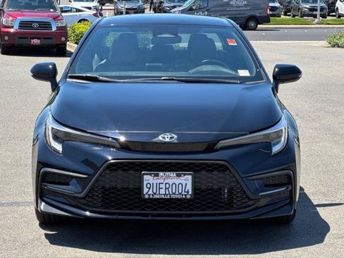 Certified 2025 Toyota Corolla SE w/ Convenience Package FWD image 10