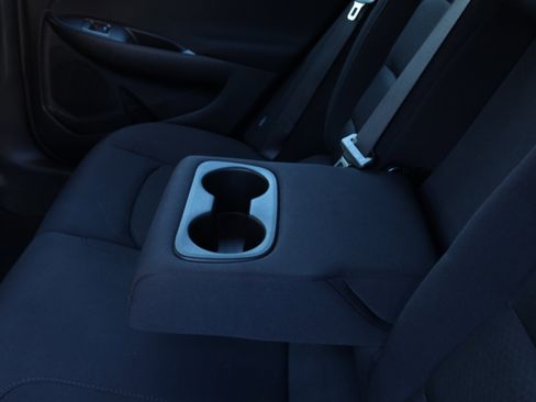 Used 2024 Chevrolet Malibu LT image 13